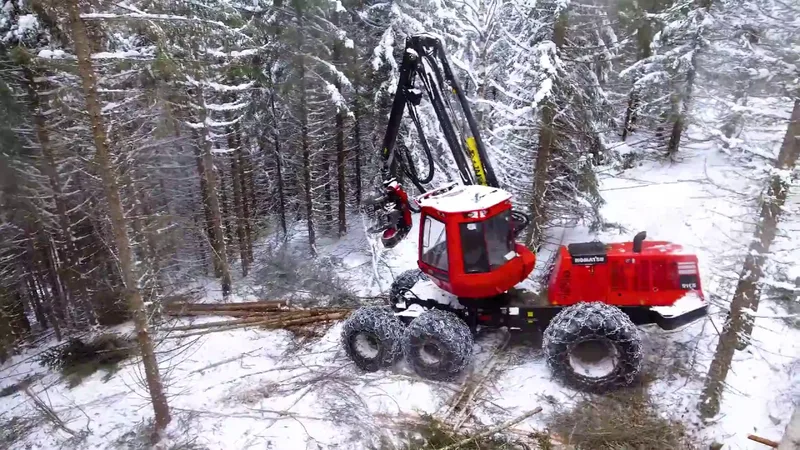 Харвестер колесный Komatsu 911