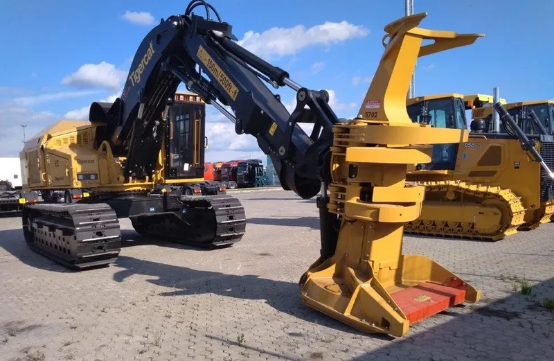 Валочно-пакетирующая техника TigerCat 5702