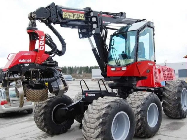 Харвестер колесный Valmet 921.1-6