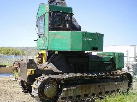Харвестер гусеничный  TimberJack 1270D