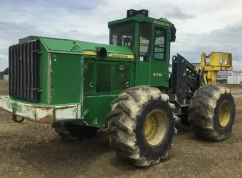 Валочно-пакетирующая техника John Deere 643K