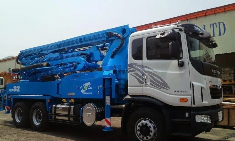Автобетононасос KYOKUTO PY120-37