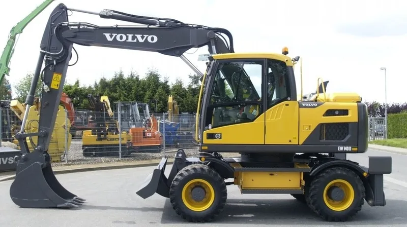 Колесный экскаватор Volvo EW140D