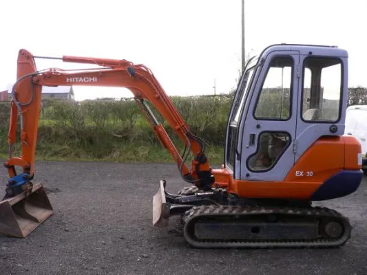 Мини-экскаватор Hitachi EX 30