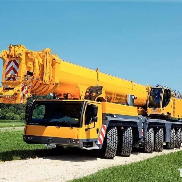 Самоходный кран Liebherr LK1350