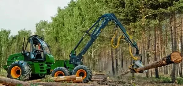 Харвестер колесный Амкодор 2551