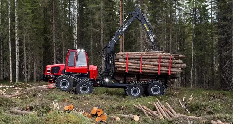 Форвардер Komatsu 895