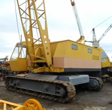 Гусеничный кран Челябинец ДЭК-251