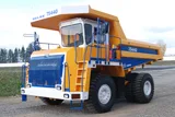 Карьерный самосвал Белаз 7544