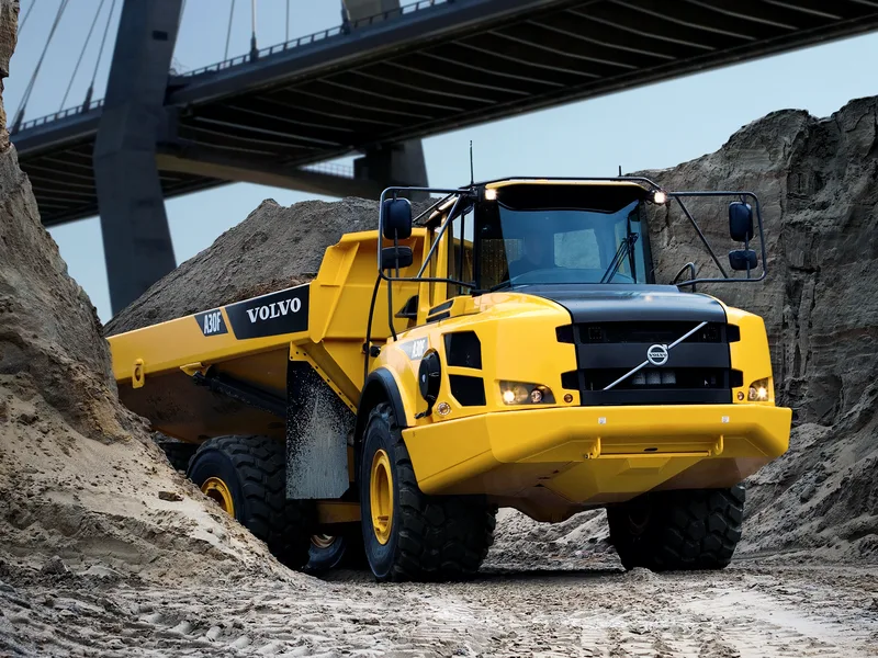 Самосвал с шарнирно-сочлененной рамой Volvo A30C