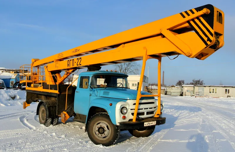 Средневысотная автовышка ЗИЛ АГП-22