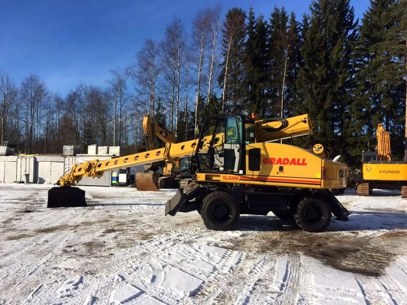 Автоэкскаватор Gradall XL 3300