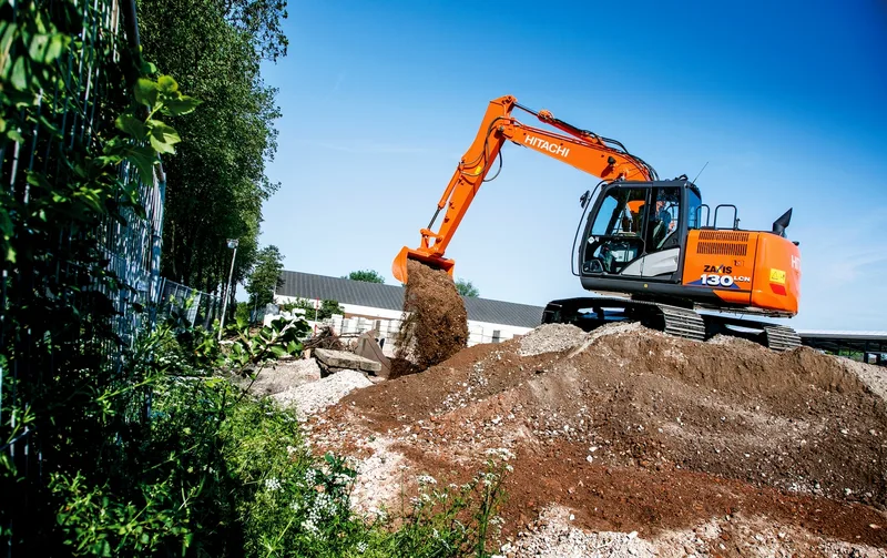 Гусеничный экскаватор Hitachi ZX130-5G