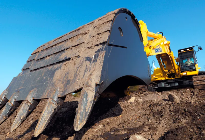 Гусеничный экскаватор Komatsu PC200
