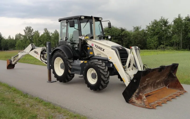 Фронтальный погрузчик TEREX 860