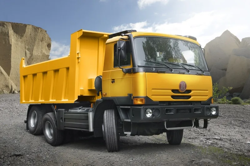 Карьерный самосвал Tatra 815
