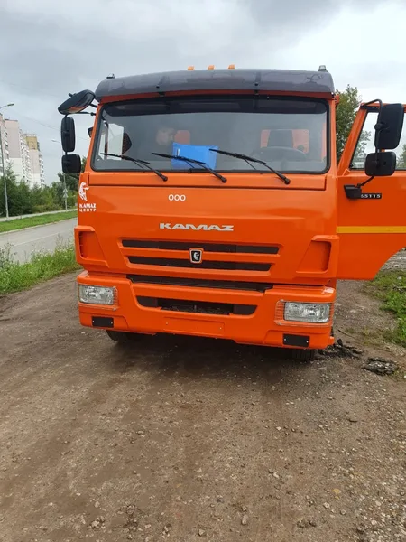 Самосвал Камаз 65115