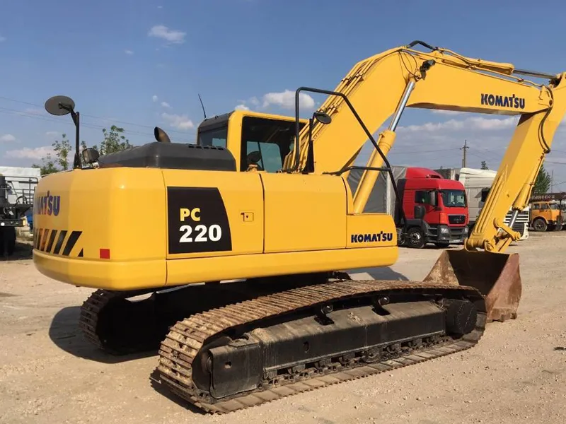 Гусеничный экскаватор                                                         Komatsu                                                     КОМАЦУ РС 220-8