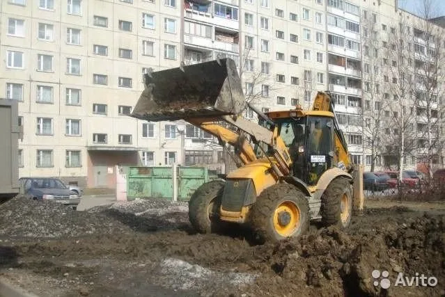 Аренда трактора, экскаватора погрузчика JCB. Снег