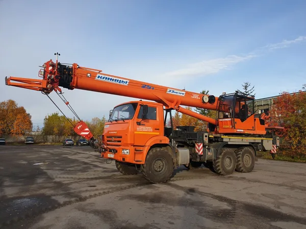 Автокран КЛИНЦЫ ПКС-55713-5К-4В на шасси КАМАЗ 43118