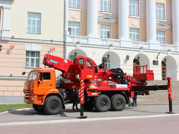 Автовышка HORYONG SKY450SF на шасси КамАЗ