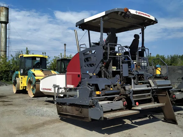 Асфальтоукладчик Dynapac SD2500CS