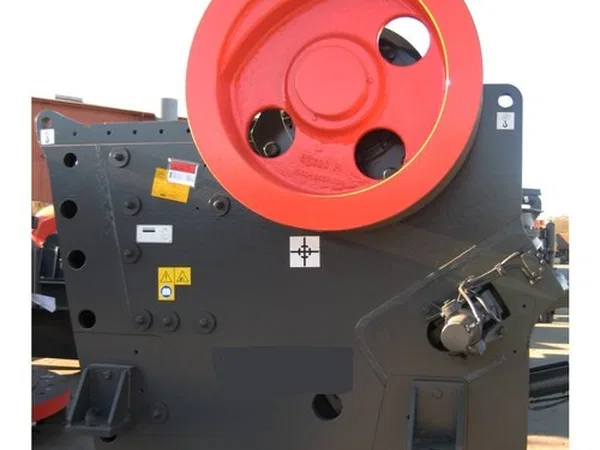 Щековая дробилка TechCarier CJT411