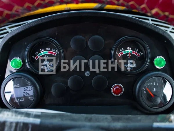 Фронтальный погрузчик Amur DK630M