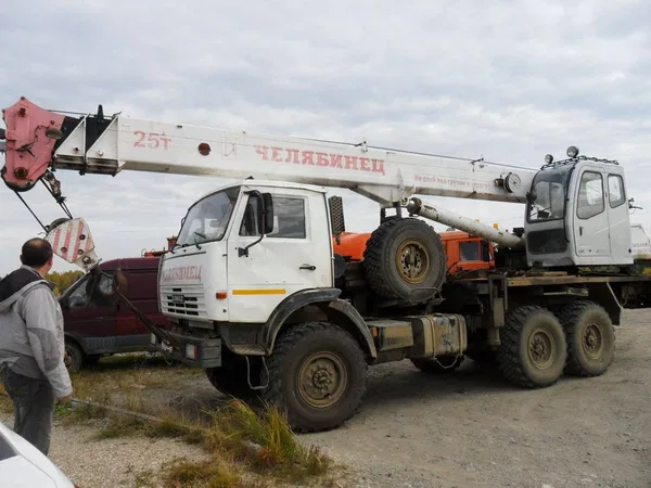 Автокран Челябинец КС-45721 на шасси КамАЗ 43118