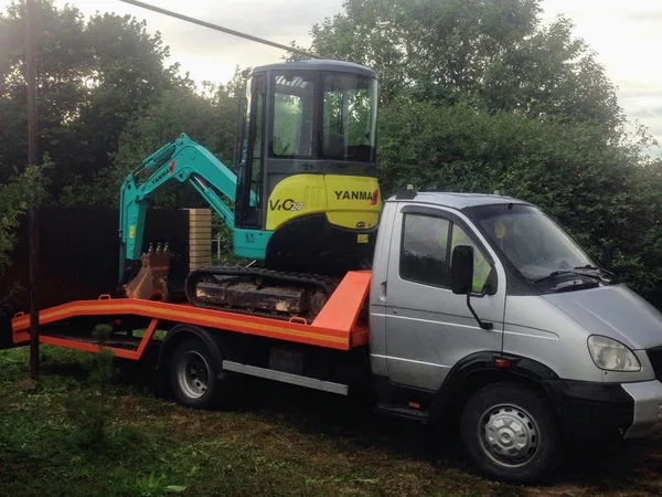 Мини-экскаватор Yanmar VIO27