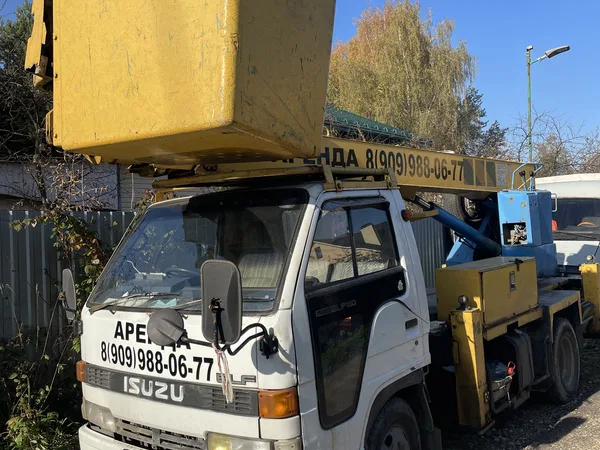 Средневысотная автовышка ISUZU Elf