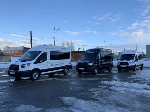 Ритуальный автомобиль FORD Transit