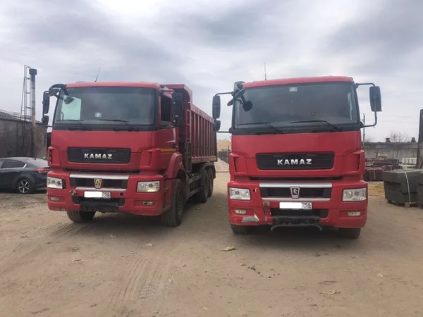 Самосвал КамАЗ 6520-43