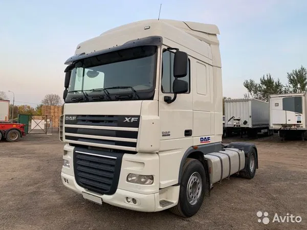 Седельный тягач DAF XF105.460