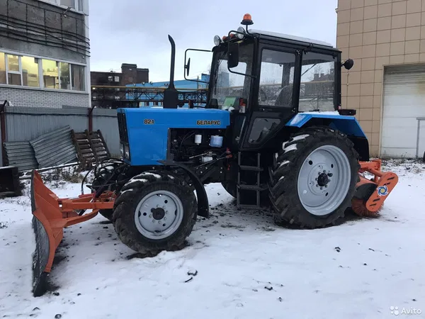 Аренда трактора мтз Беларусь с щеткой