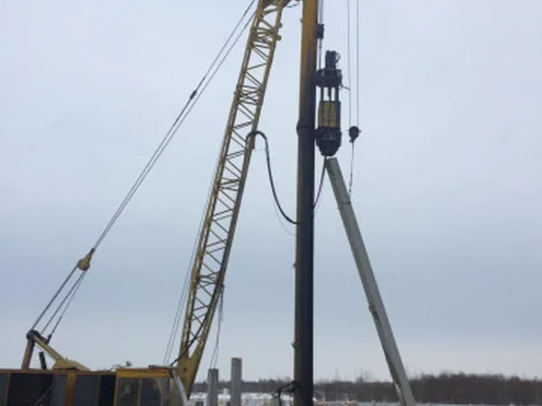 Сваебойная установка (копер) Ропат