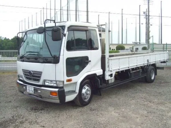 Бортовой грузовик NISSAN Diesel Condor