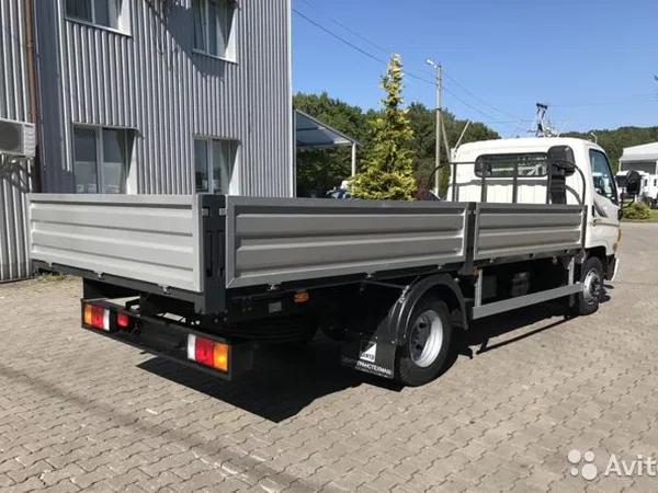 Бортовой автомобиль Hiundai HD78
