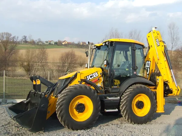 Экскаватор-погрузчик JCB 4CX