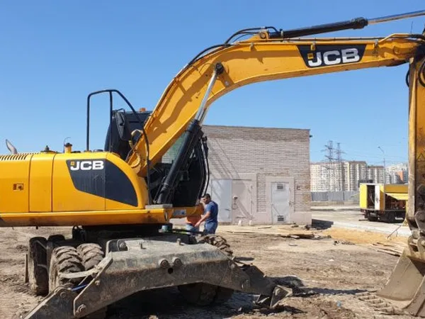 Колесный экскаватор                                                     JCB                                                 JS 160W