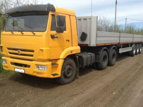 Бортовой грузовик Камаз длинномер, 12 метров