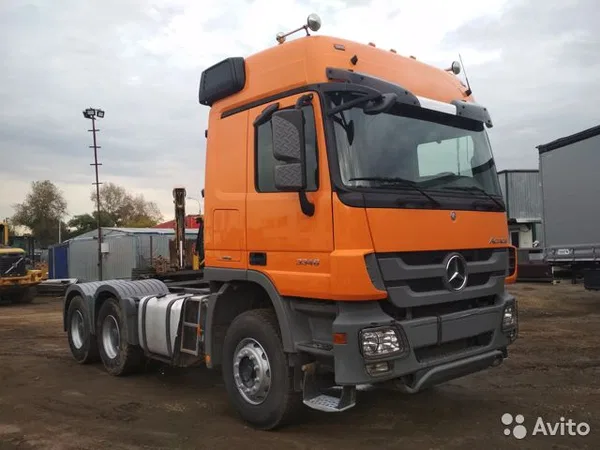 Седельный тягач Mercedes-Benz Actros 3346S