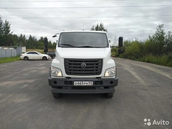 Бортовой грузовик ГАЗ C41R16