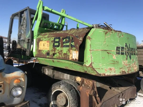 Колесный перегружатель Sennebogen 825RU