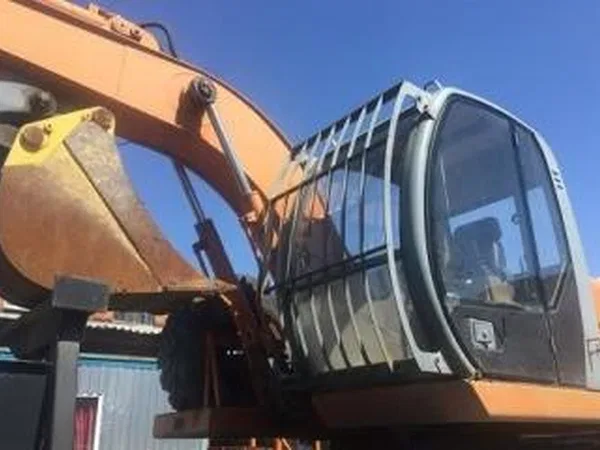 Экскаватор-планировщик УРАЛ ЕА-17У