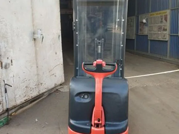 Штабелер Linde L16