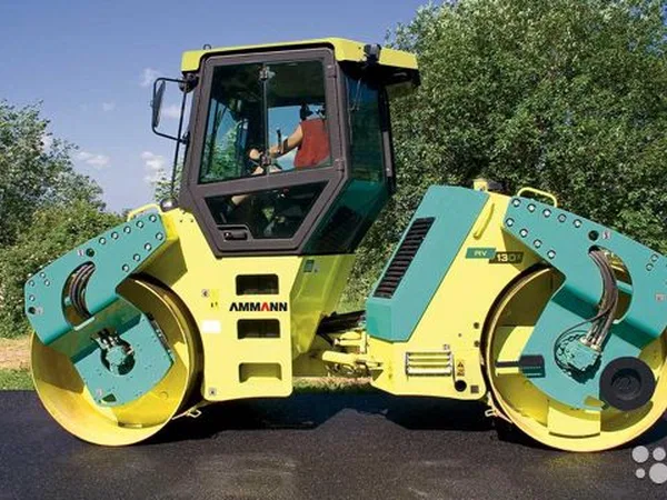 Двухвальцовый каток Ammann AV130X