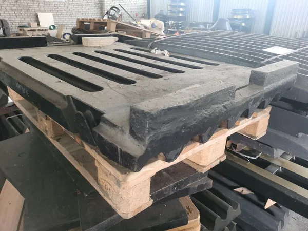 Щека неподвижная Terex Finlay J-1160, 18% Mn, 31.09.0102