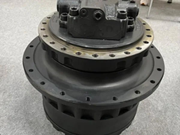 редуктор хода с гидромотором Komatsu PC300-7