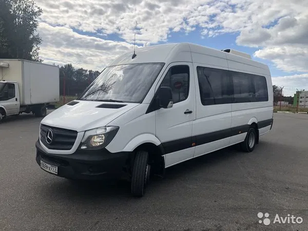 Микроавтобус Mercedes-Benz Sprinter